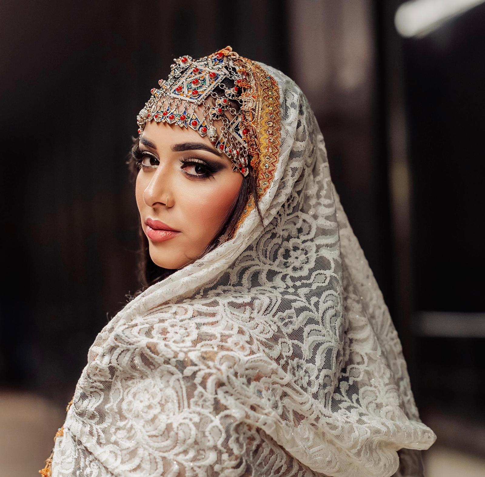 Maquillage mariée orientale chez ÉIRA